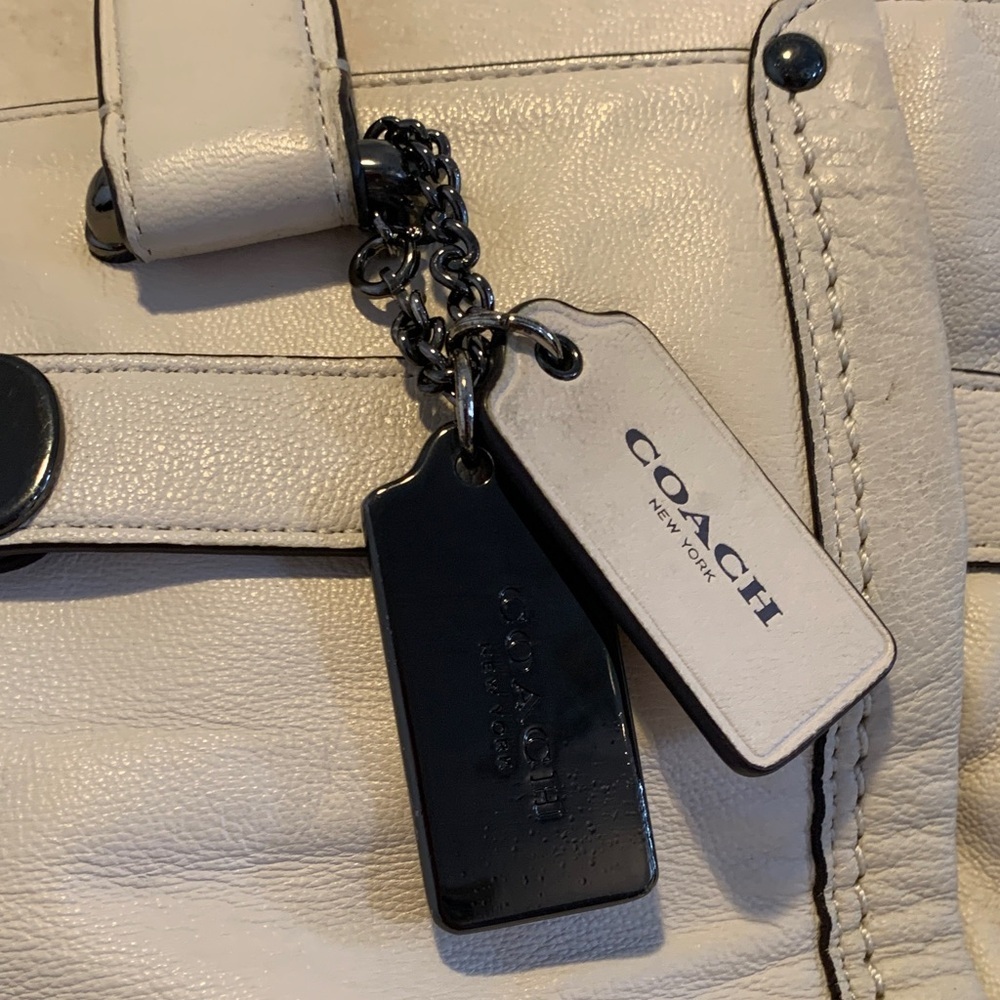 Coach Swagger Cream Leather Carryall Satchel - Picture 2 of 16